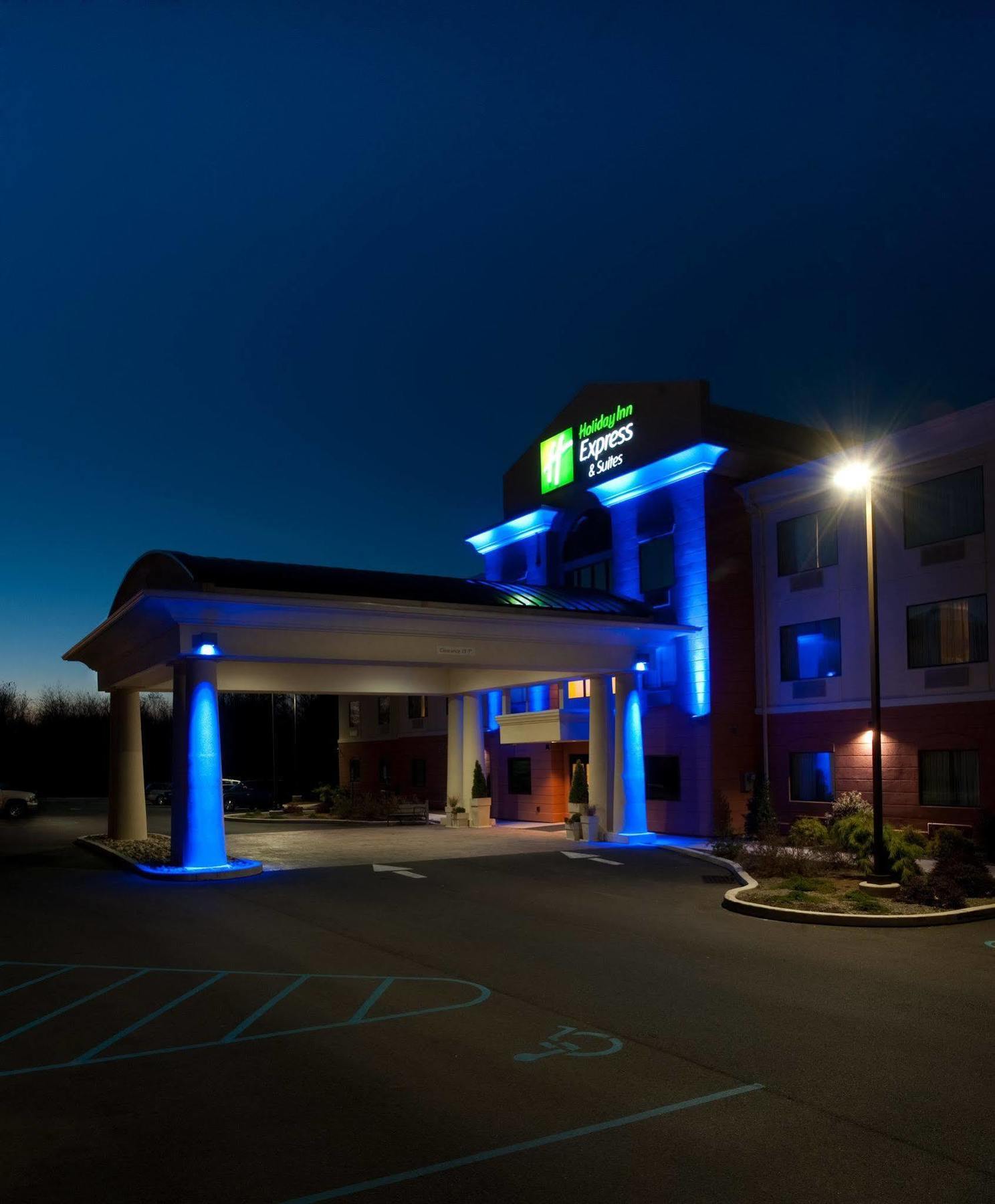 Holiday Inn Express Selinsgrove By Ihg Shamokin Dam Экстерьер фото
